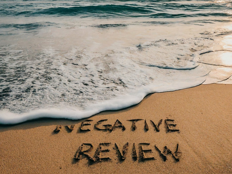 eliminare le recensioni negative